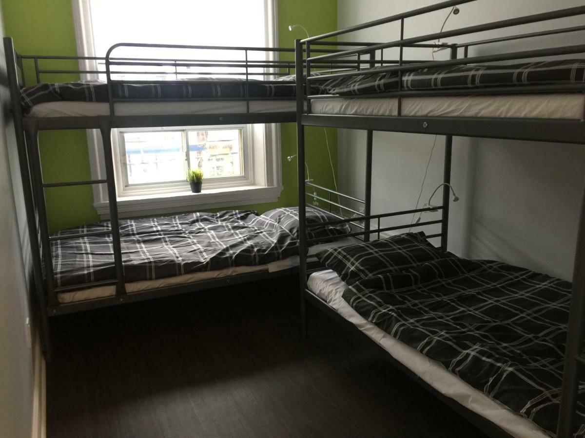 Hoestel Toronto Hostel Beds photo